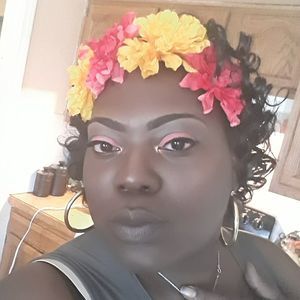 Meet your Posher, Patrisha